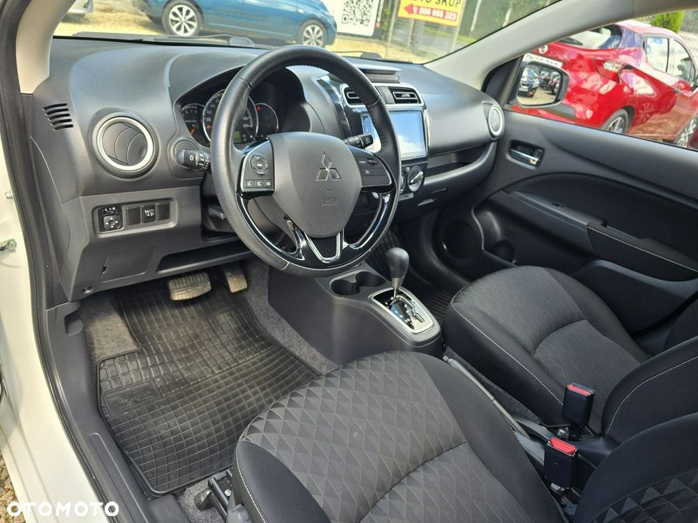 Mitsubishi Space Star - 7