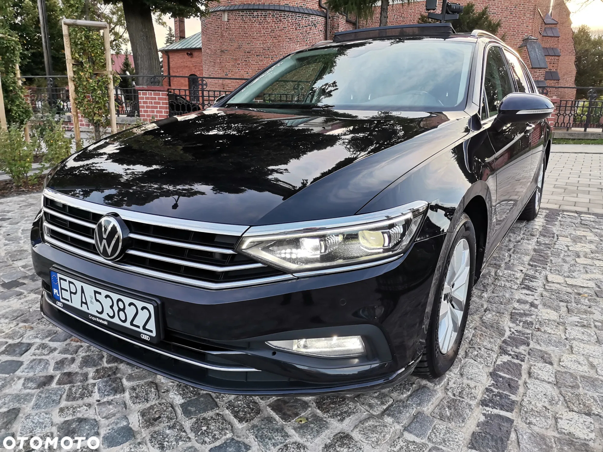 Volkswagen Passat Variant 2.0 TDI SCR DSG Elegance - 19