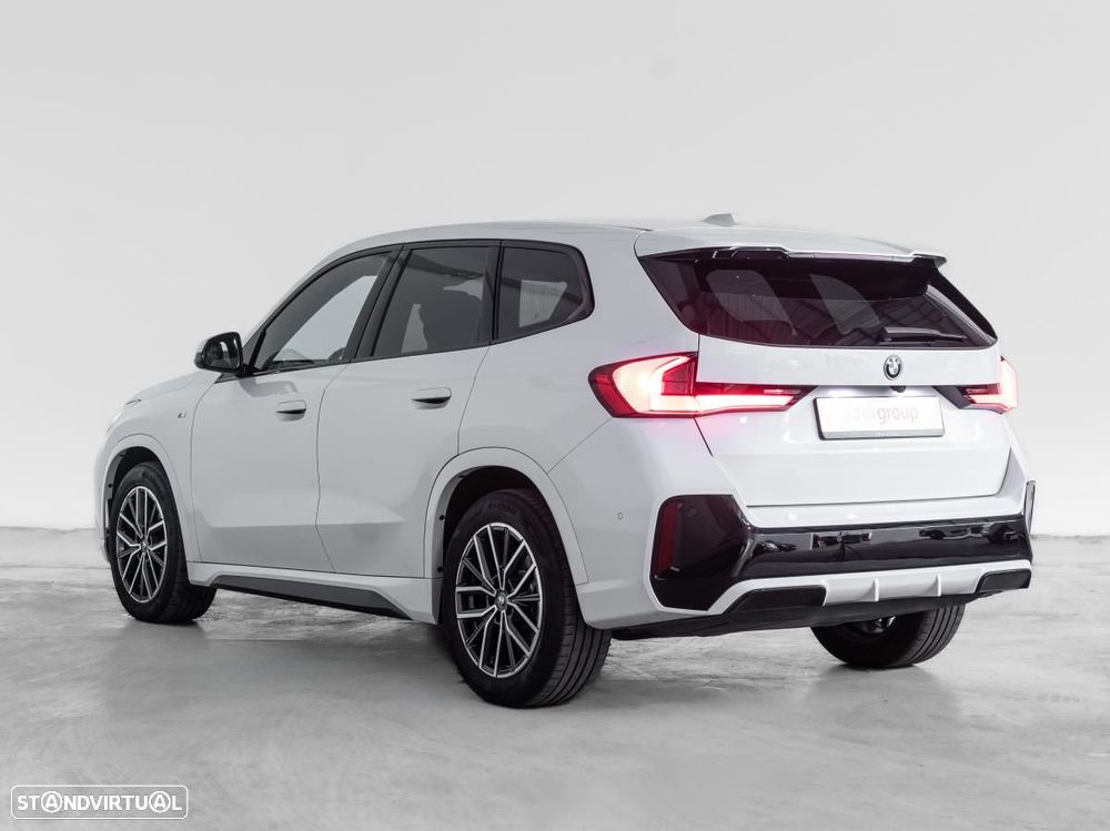 BMW iX1 eDrive20 - 4