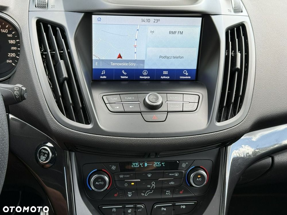 Ford Kuga 1.5 EcoBoost 2x4 ST-Line - 32
