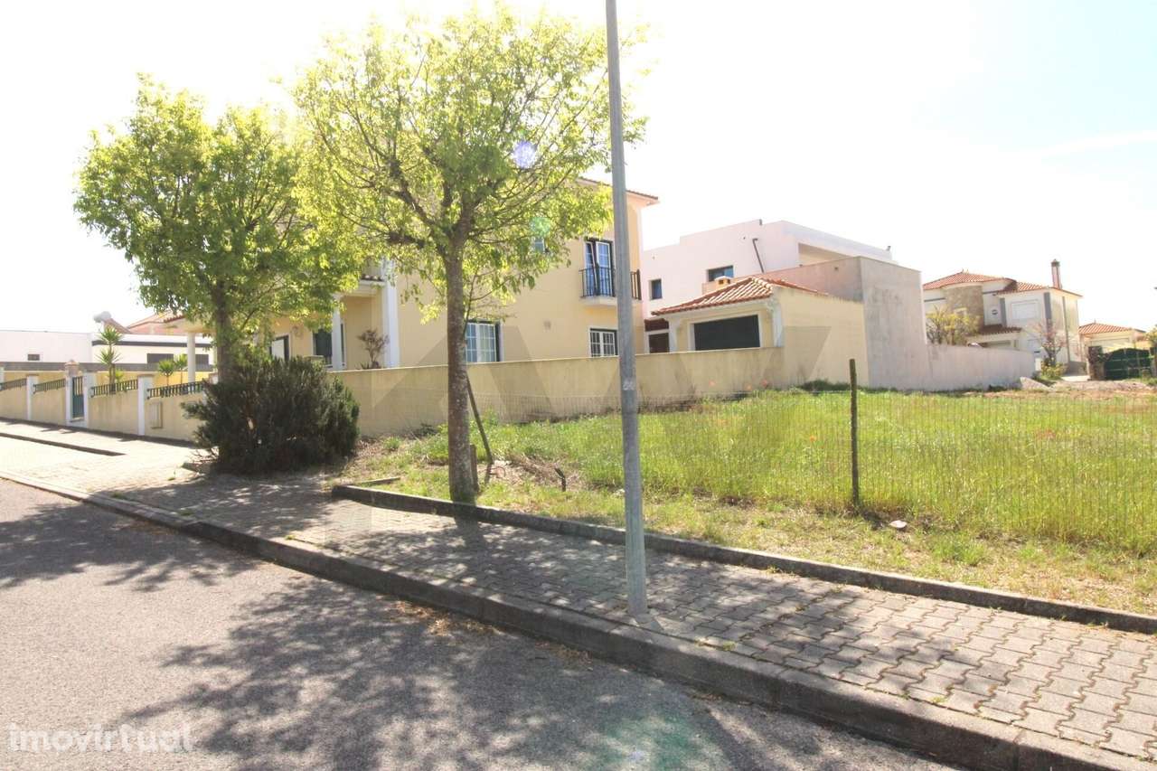 Lote Urbano com 394m2 na Escaravilheira / São Pedro da  Caderira - Grande imagem: 3/17