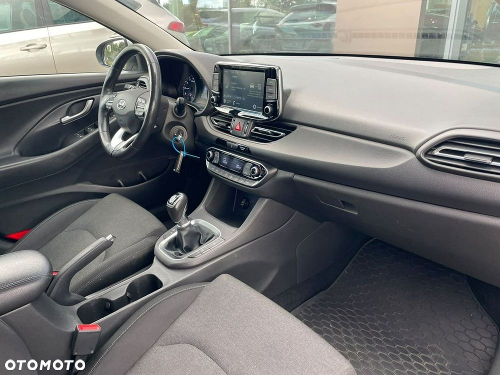 Hyundai i30 - 13