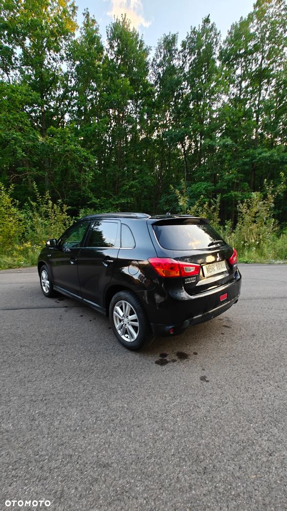 Mitsubishi ASX - 5