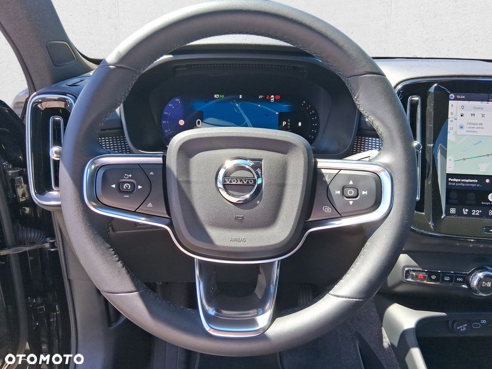 Volvo XC 40 - 25