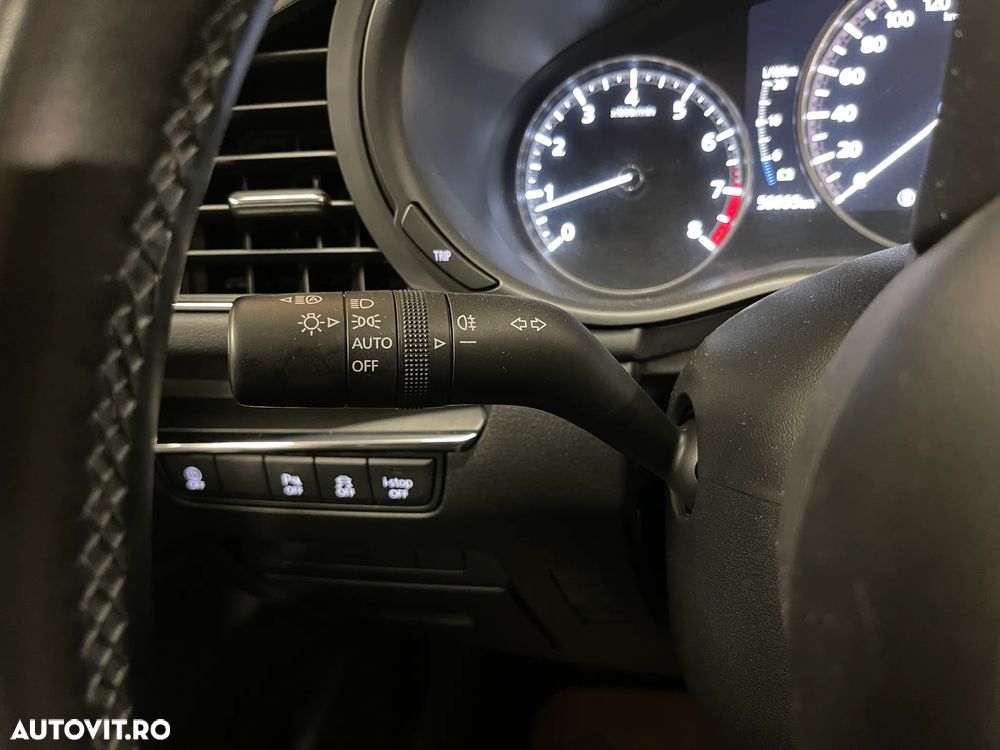 Mazda 3 e-Skyactiv G122 AT MHEV Plus - 25