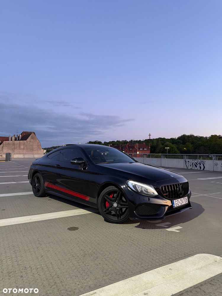 Mercedes-Benz Klasa C 300 7G-TRONIC AMG Line - 9