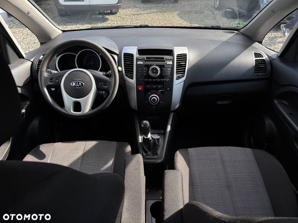 Kia Venga 1.4 CVVT Dream Team Edition - 9