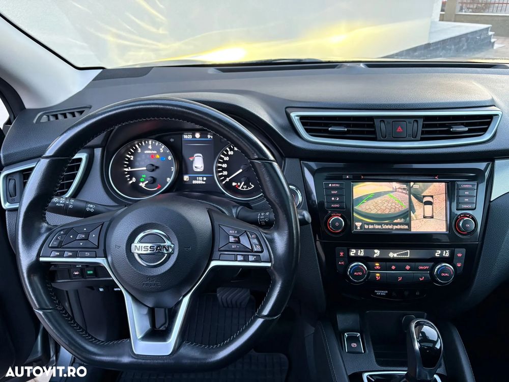 Nissan Qashqai 1.3 DIG-T DCT TEKNA - 4