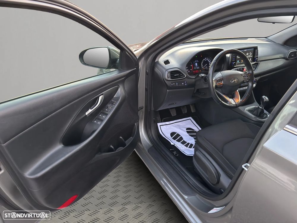 Hyundai i30 1.6 CRDI STyle - 22