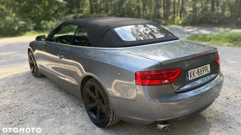 Audi A5 Cabrio - 28