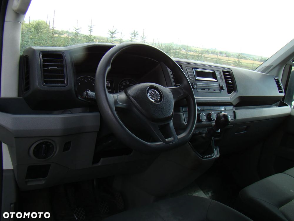 Volkswagen CRAFTER - 17