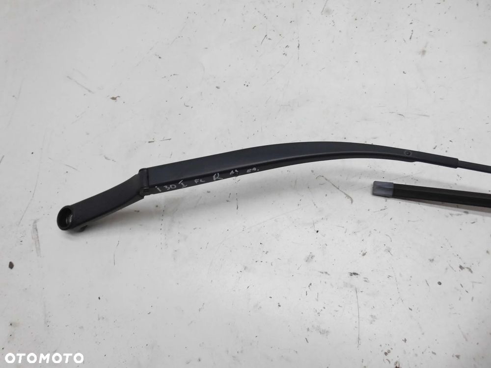 RAMIĘ WYCIERACZKI 42001-123 HYUNDAI I30 I LIFT PRAWE PRZEDNIE ORYGINAŁ EUROPA - 2