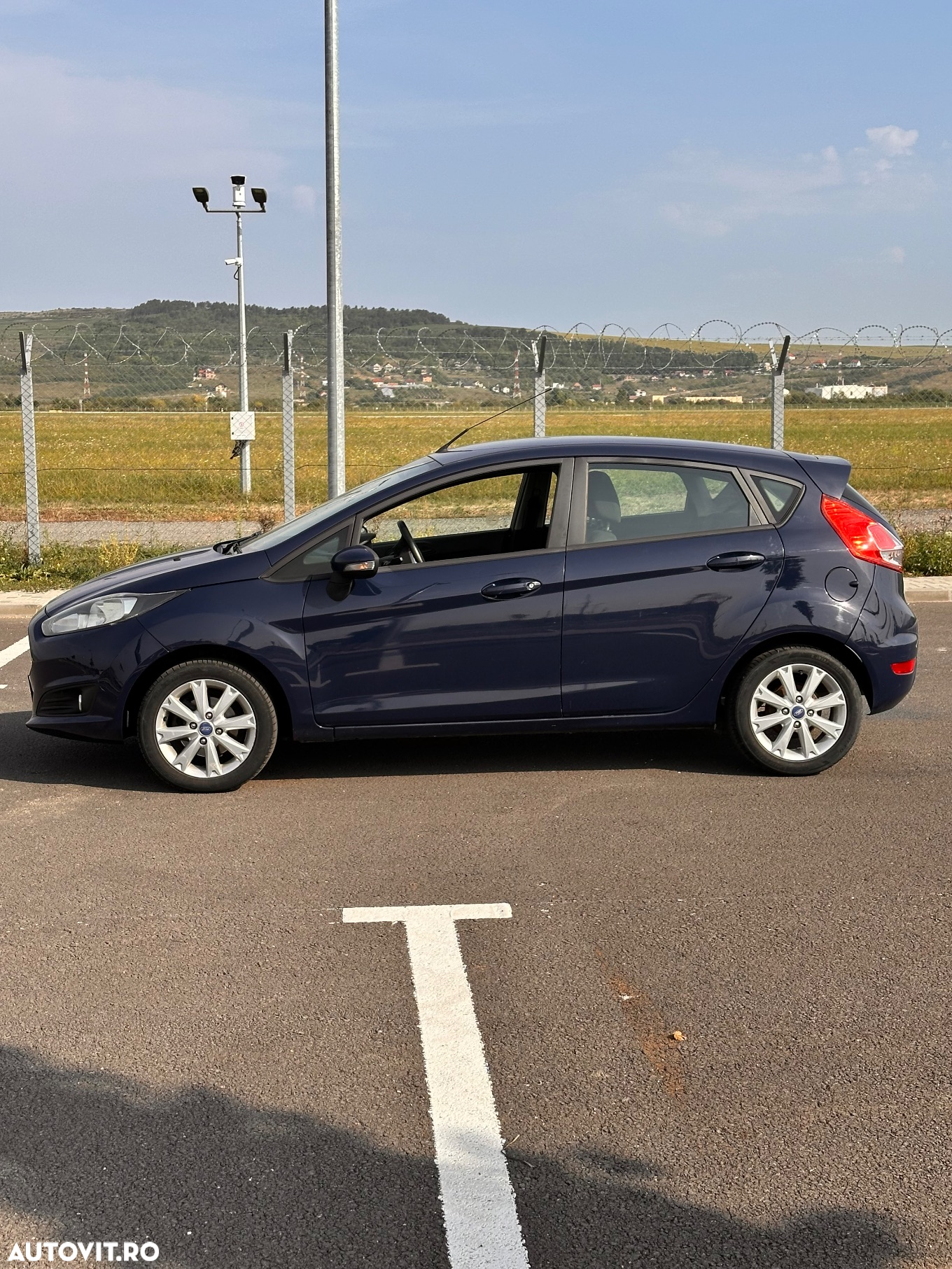 Ford Fiesta 1.0 Celebration - 6