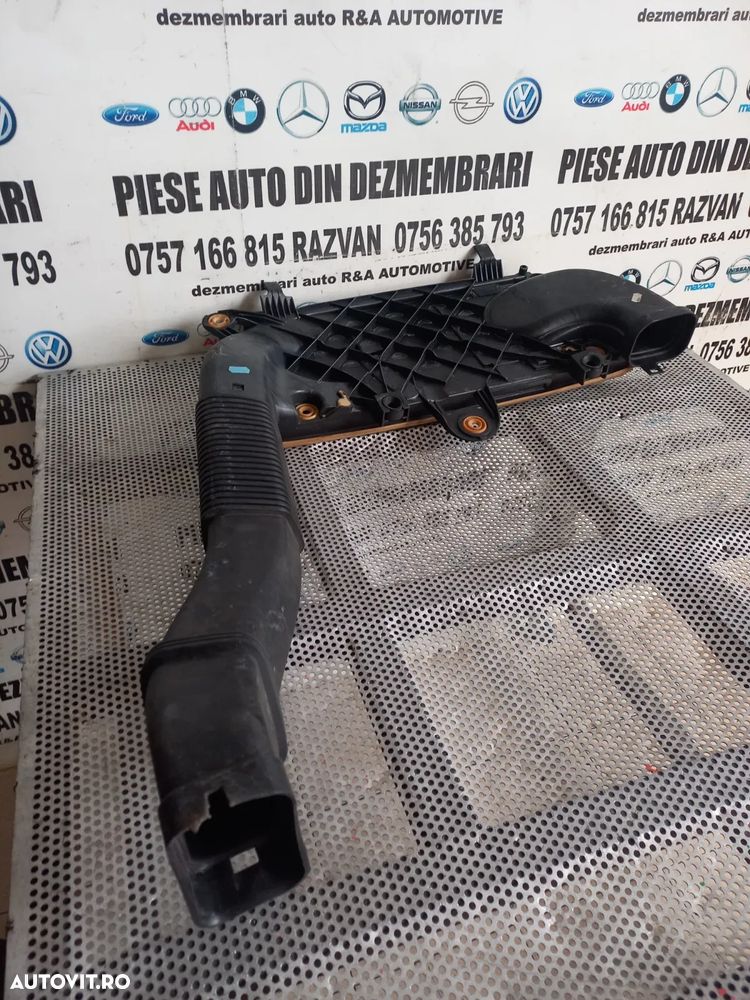 Tubulatura Admisie Aer Trager Carcasa Filtru Aer Bmw 730D Seria 7 F01 F02 F03 F04 Dezmembrez Bmw F0 - 2