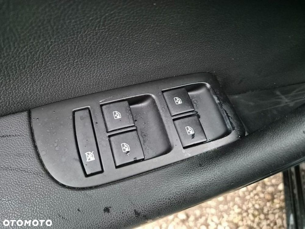 Opel Zafira - 27