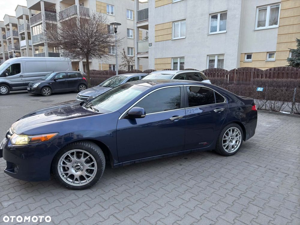 Honda Accord - 2