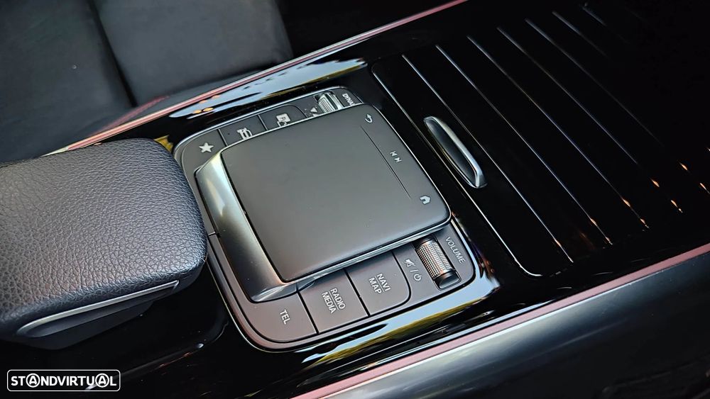 Mercedes-Benz GLA 200 AMG Line - 20