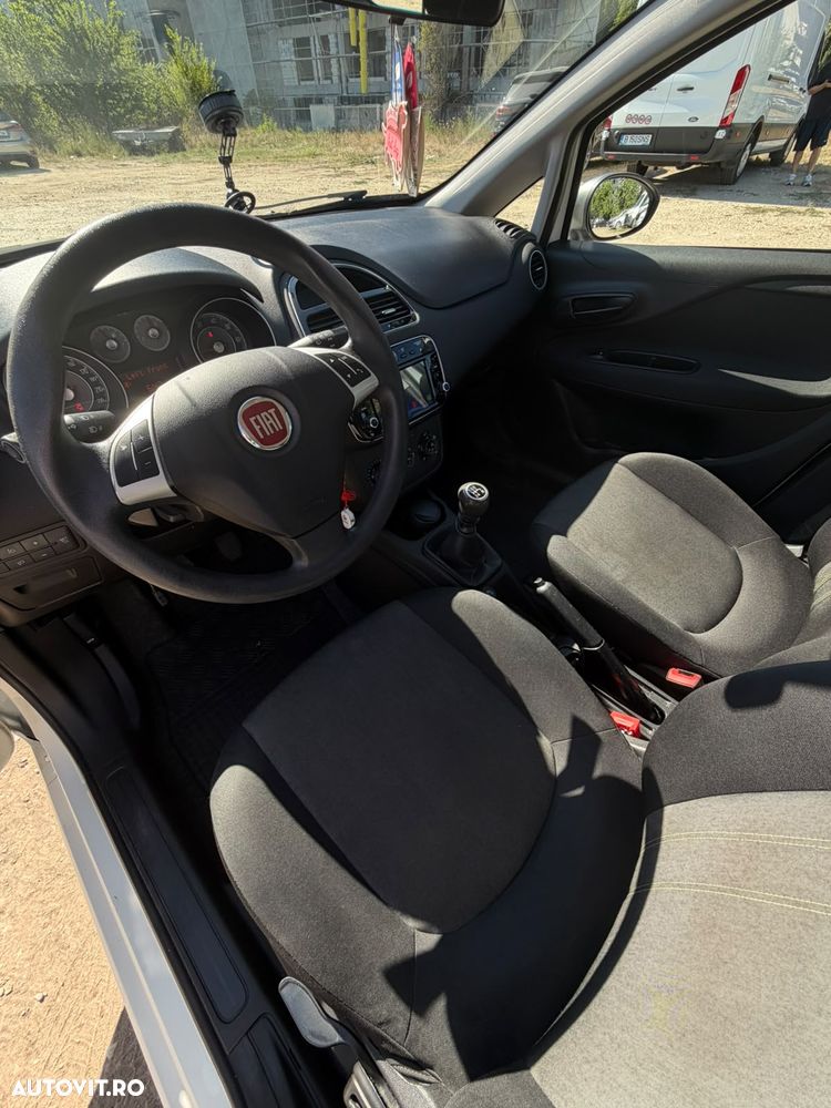 Fiat Punto 1.4 - 4