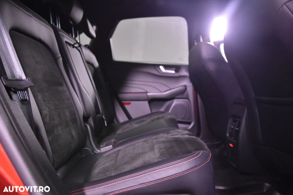 Ford Kuga 2.5 Duratec PHEV ST-LINE - 12