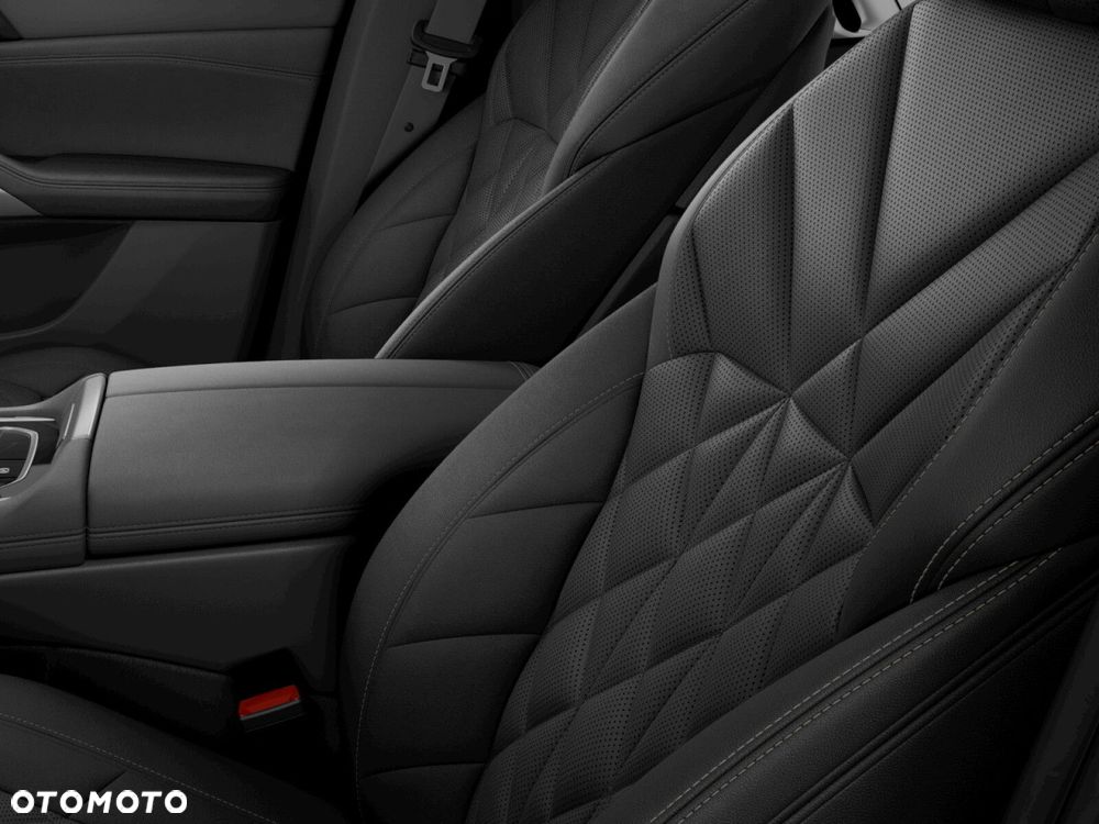 BMW X6 xDrive40d mHEV - 8