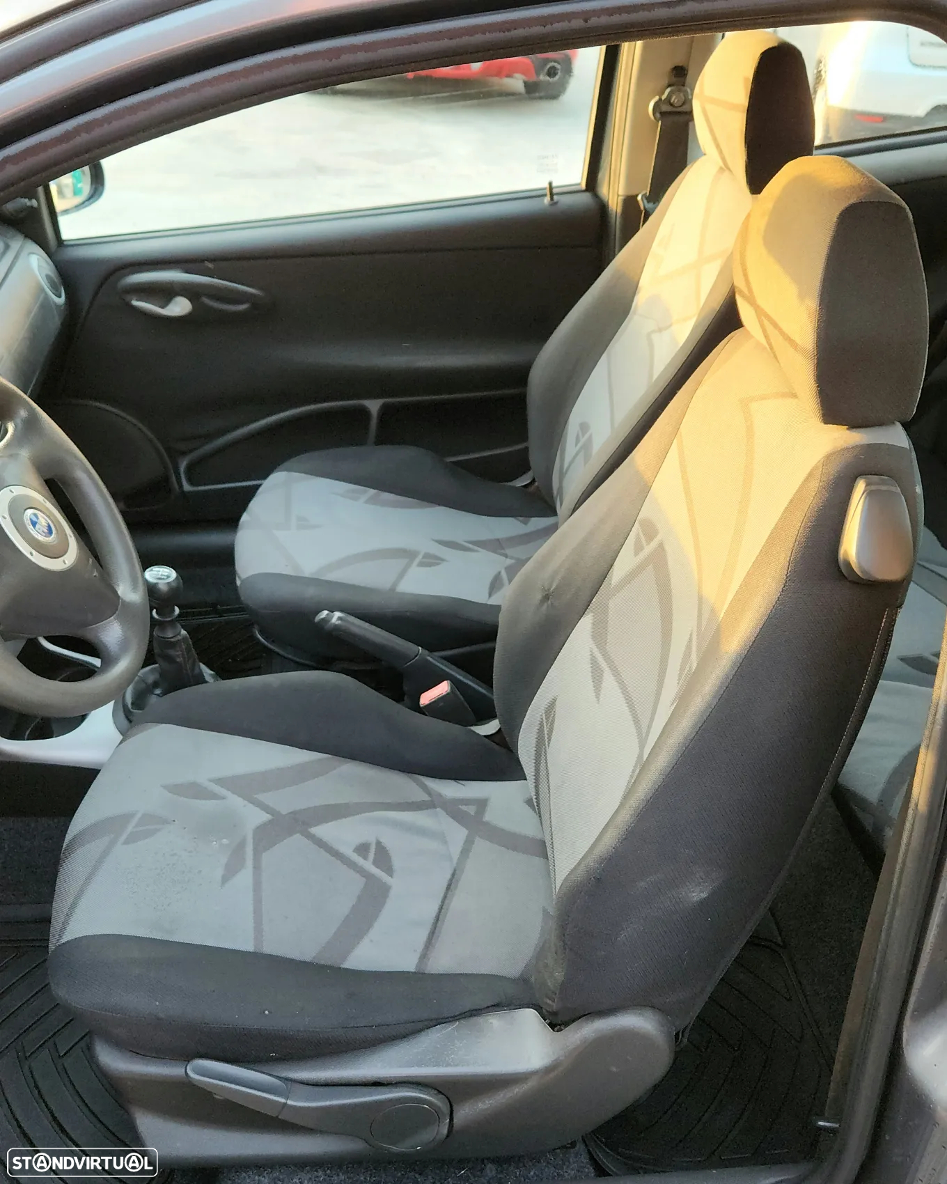 Fiat Punto 1.2 16V 80 Sport - 11