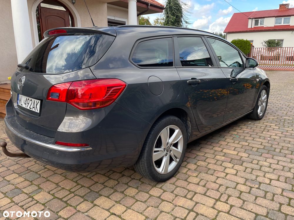 Opel Astra 1.4 Turbo - 37