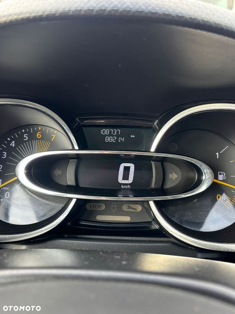 Renault Clio 1.2 16V Business - 19