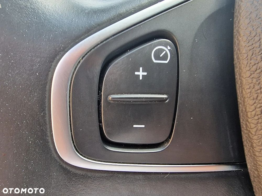 Renault Captur 1.2 Energy TCe Intens - 20