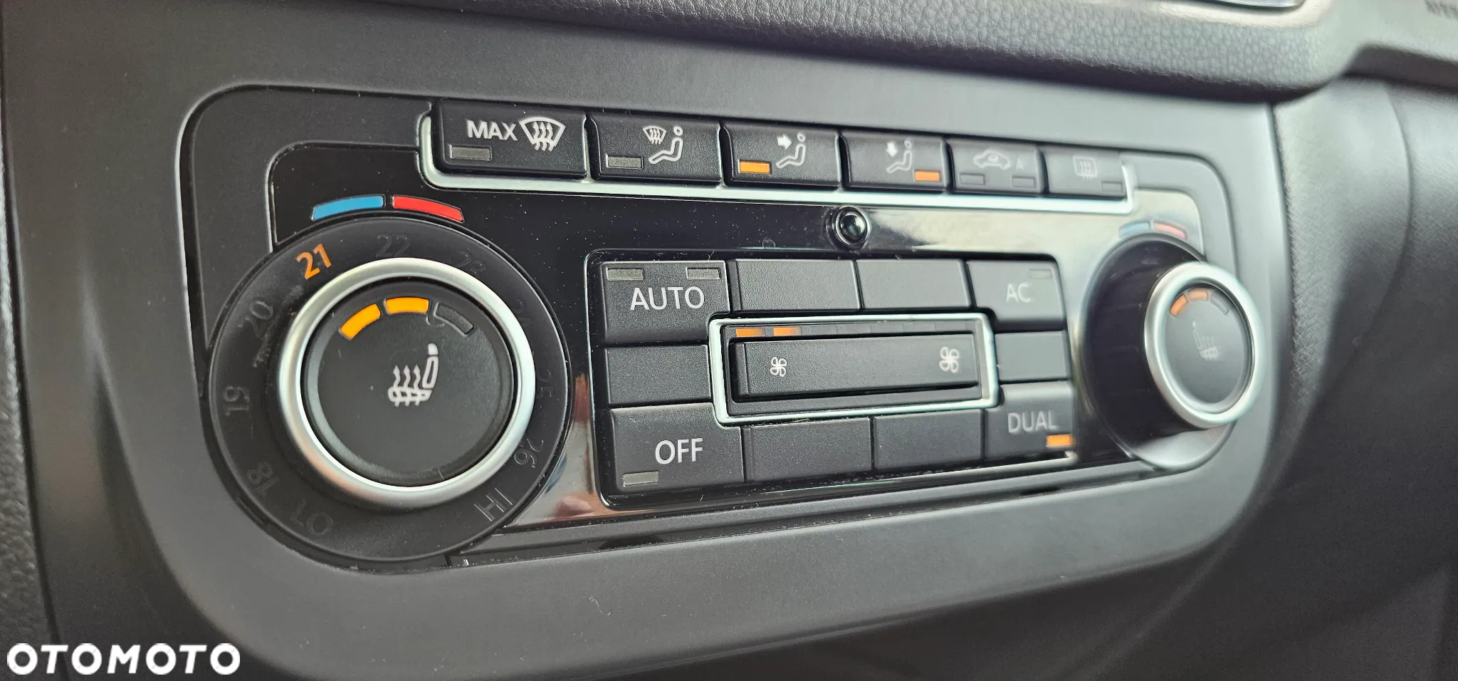 Volkswagen Tiguan - 17
