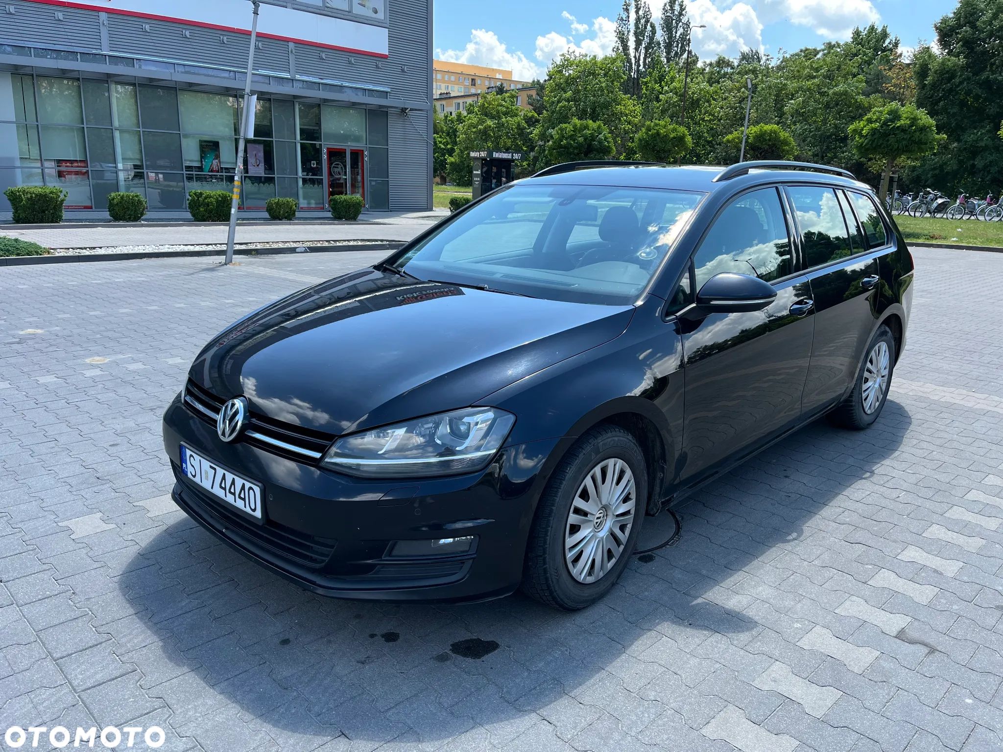 Volkswagen Golf VI 1.2 TSI BlueMot Comfortline - 1