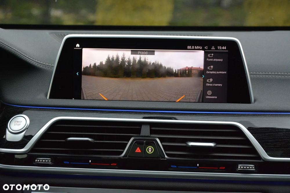 BMW Seria 7 - 30