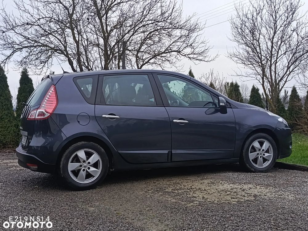 Renault Scenic 1.5 dCi Avantage - 17