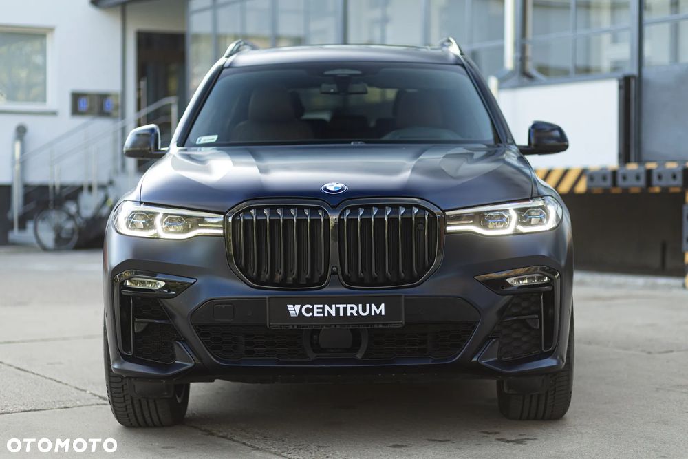 BMW X7 M50i sport - 7