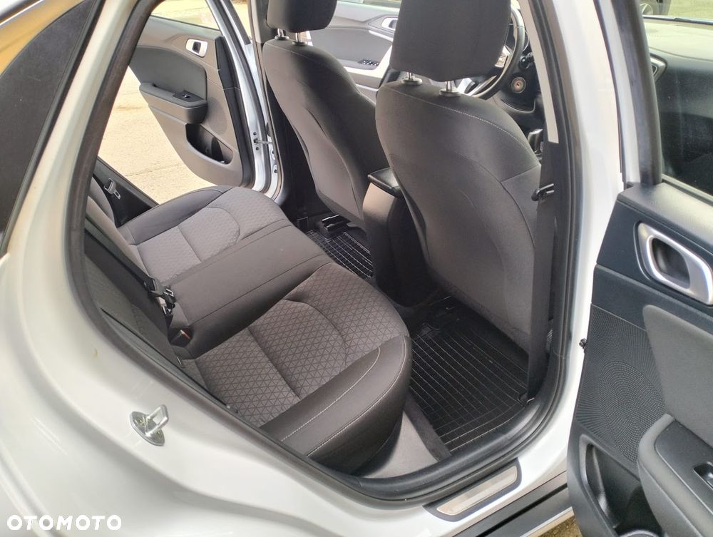 Kia XCeed 1.4 T-GDI XL - 11