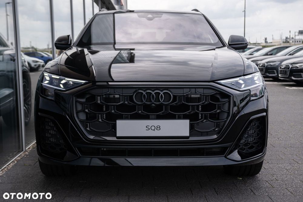 Audi SQ8 - 2