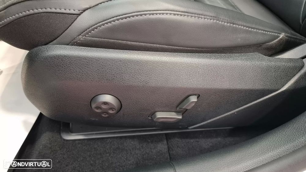 Mercedes-Benz GLC 220 d 4Matic AMG Advanced - 23