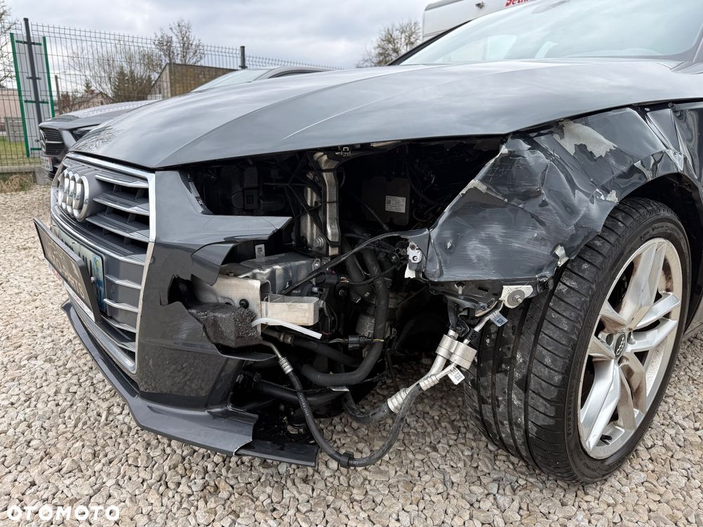 Audi A4 Limousine - 22