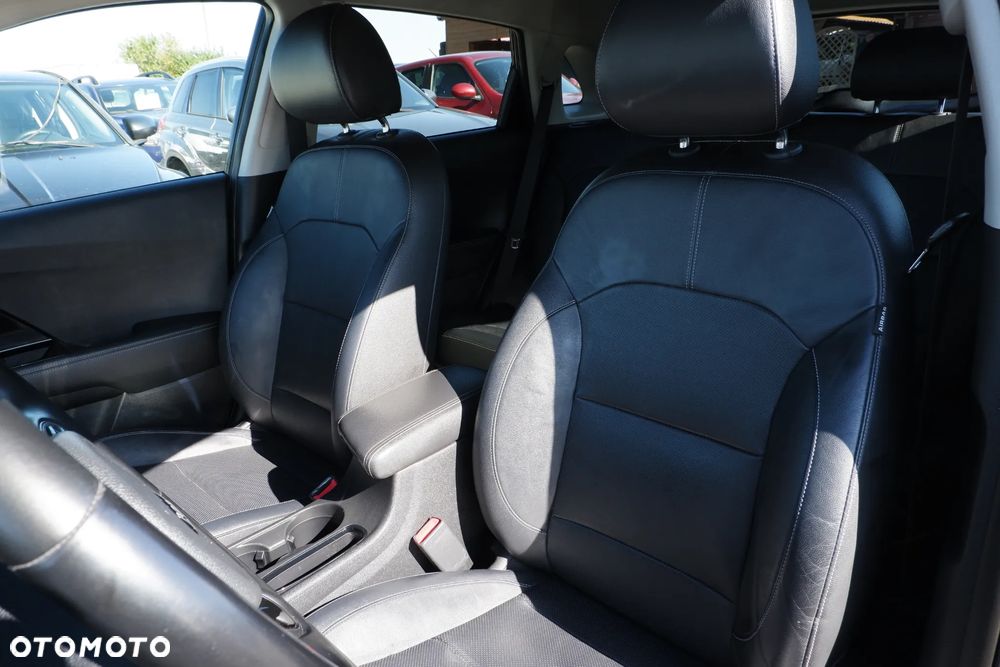Kia Niro 1.6 GDI Hybrid L Business Line - 28