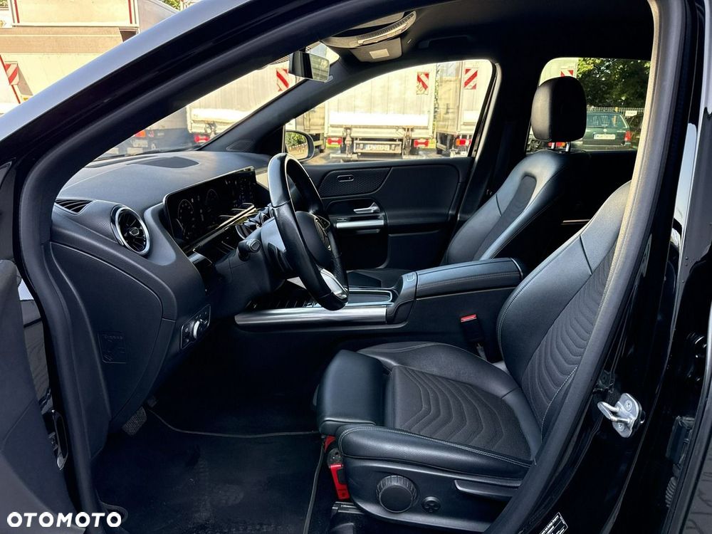 Mercedes-Benz Klasa B 220 d Progressive 8G-DCT - 11