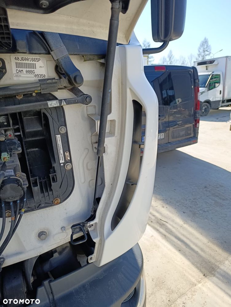 OWIEWKA LEWA POLIK NAROŻNIK LEWY RENAULT GAMA D - 2