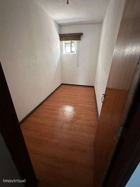 Apartamento T1+1 - Grande imagem: 3/11