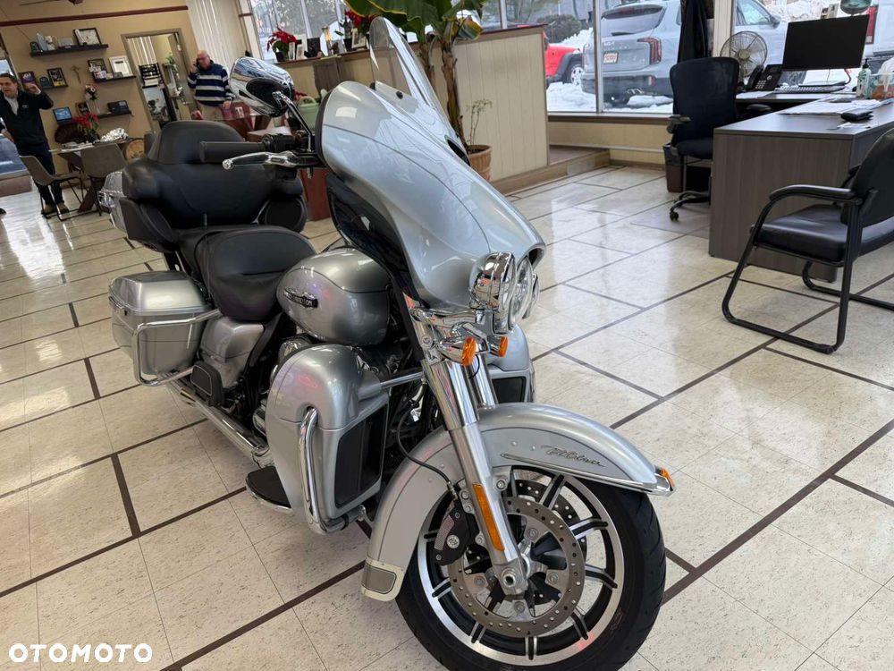 Harley-Davidson FLH Electra Glide - 3