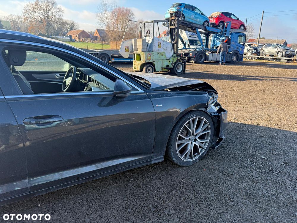 Audi A6 Avant 40 TDI S tronic S line - 16