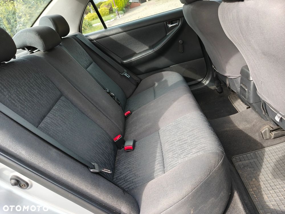 Toyota Corolla 1.4 VVT-i Terra - 17