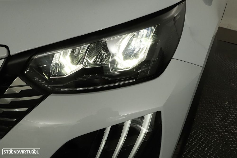 Peugeot 2008 1.2 PureTech Allure - 6