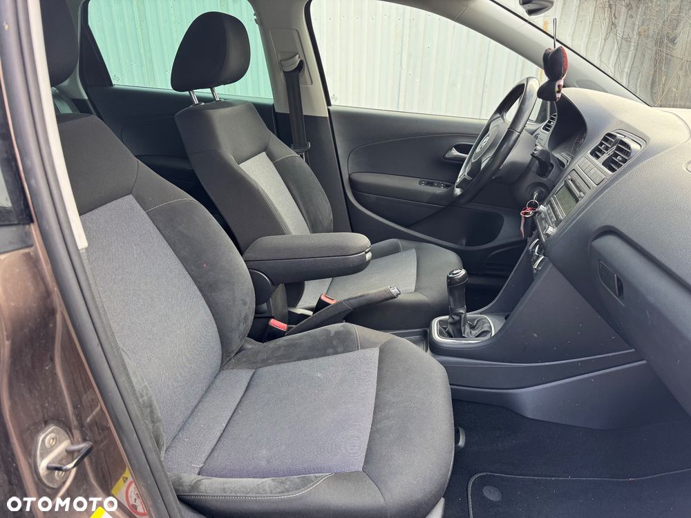 Volkswagen Polo - 18