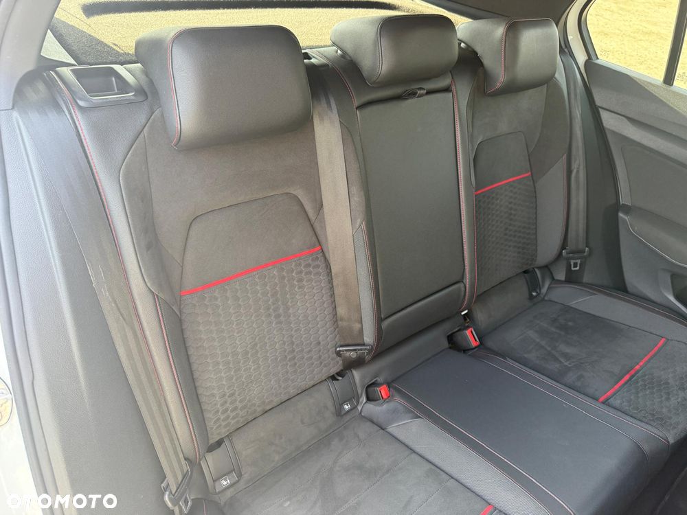 Volkswagen Golf 2.0 TSI OPF DSG GTI Clubsport - 17