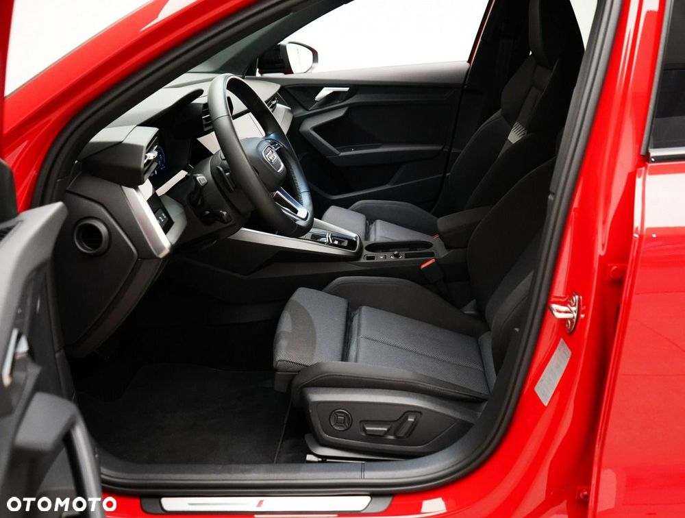 Audi A3 Sportback - 13