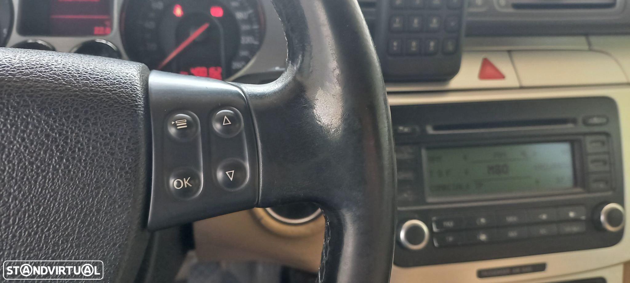VW Passat - 10