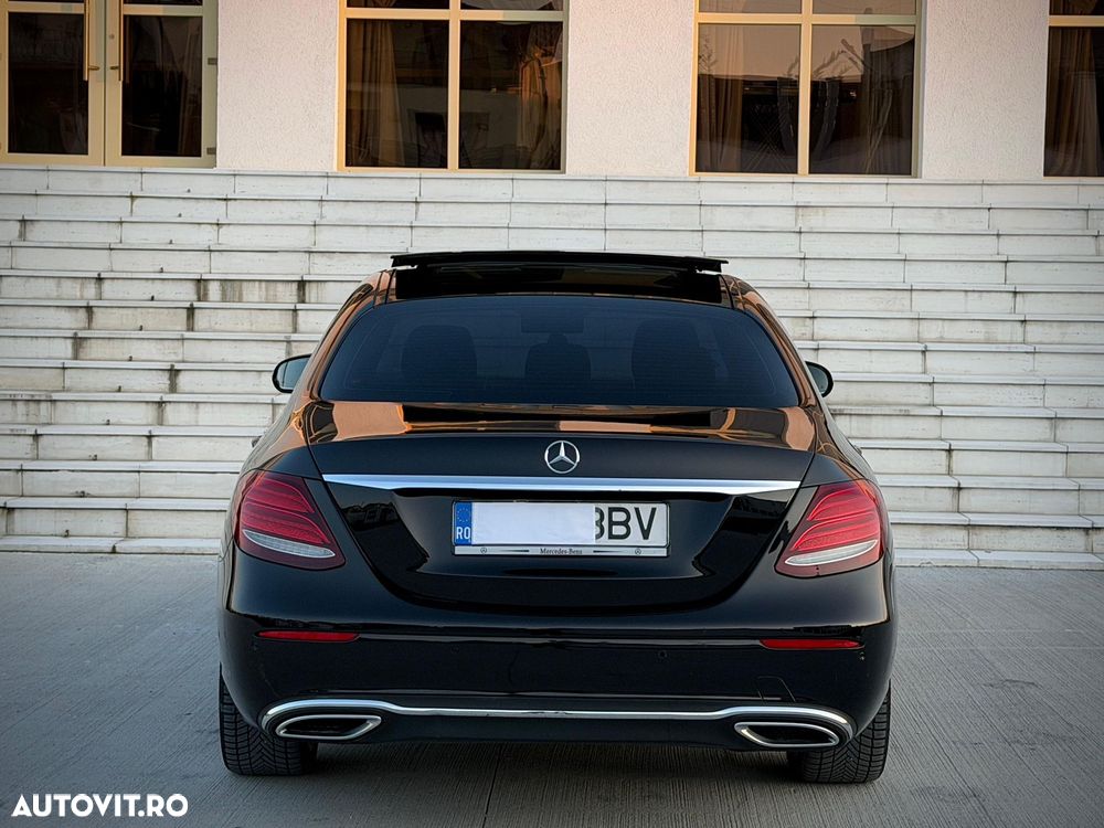Mercedes-Benz E 220 d Aut. - 2